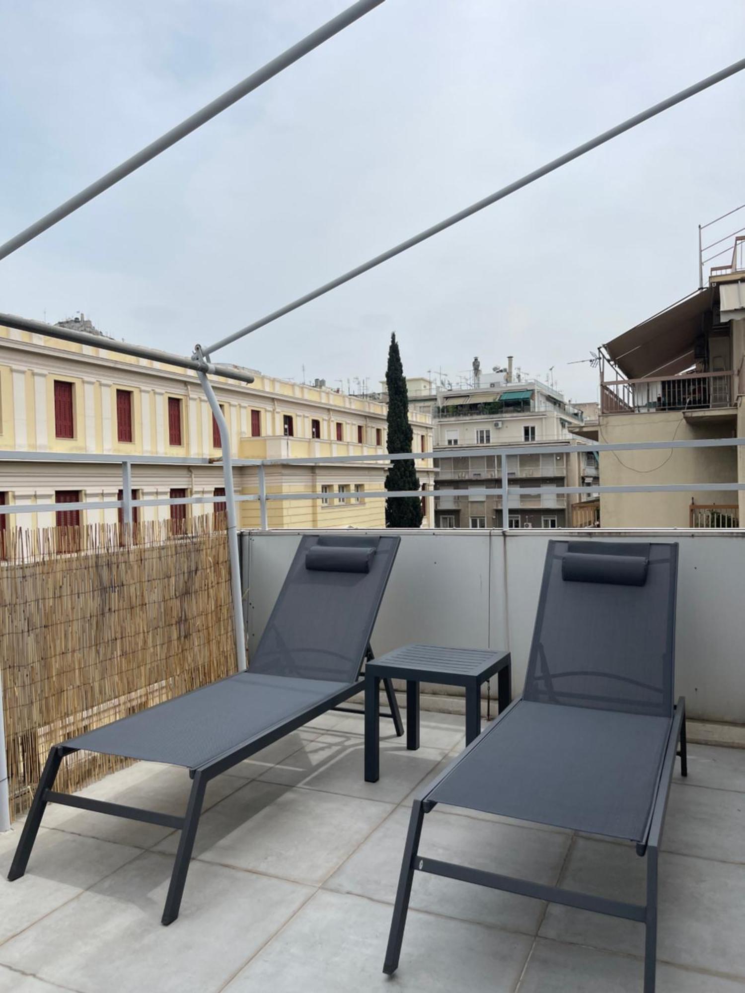 Athenian Modern 2Bd Apt Next To Metro And Archaeological Museum Dış mekan fotoğraf